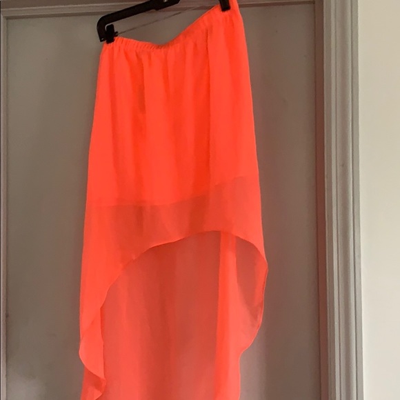 Express long skirt! - Picture 2 of 4